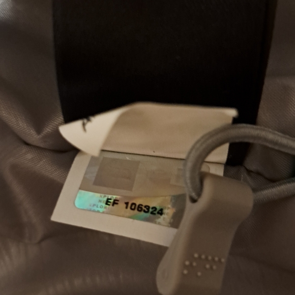 The North Face Women’s Green Hooded Ski Jacket - Picture 10 of 11